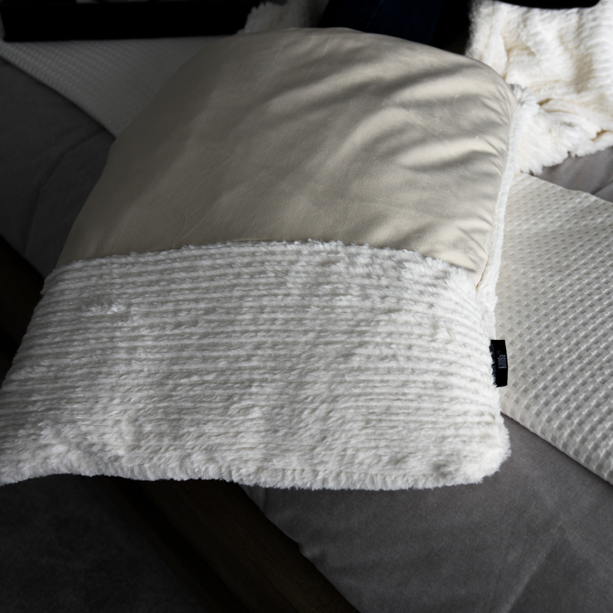 Farrer's White
